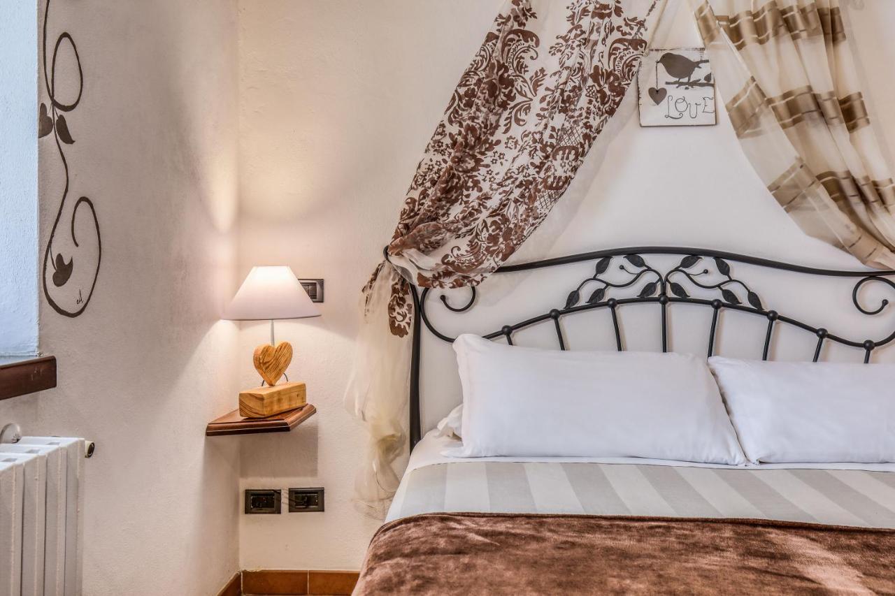 Ca' Del Monte Resort Serra del Monte Екстер'єр фото