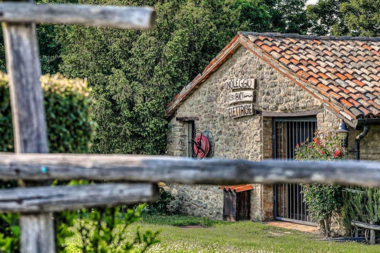 Ca' Del Monte Resort Serra del Monte Екстер'єр фото